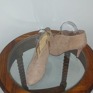 VERSONA ACCESSORIES HEELS